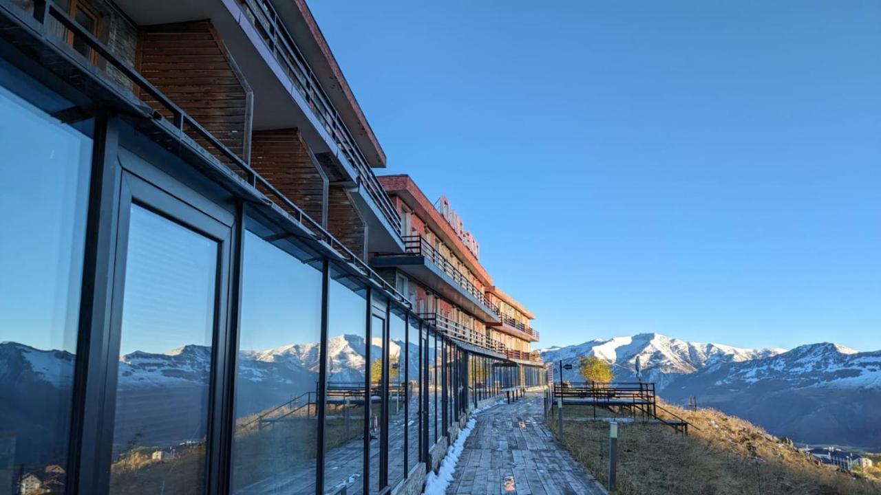 Melia Hotel Gudauri Bagian luar foto